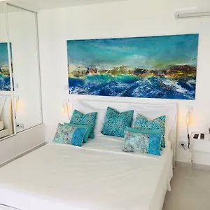 Studio Cozy Mélissa élégance - Guadeloupe , Le Gosier , Dampierre - Jacuzzi-spa Wellis Everest Premium Avec Pleine Vue - Océan à 180 Degrés Appartement